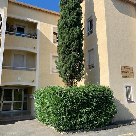 Beau T2 Avec Jardin Frejus Plage Apartment Luaran gambar